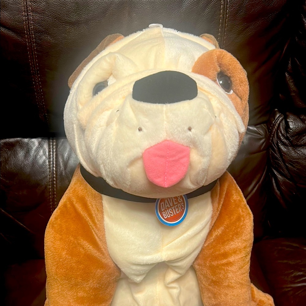 Dave and Buster’s | Brown and Cream Bulldog Plushie - Picture 1 of 5